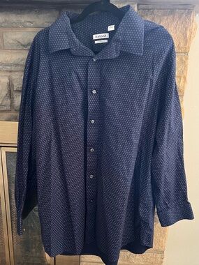 Haggar Men's Dark Blue Microdot Dress Shirt